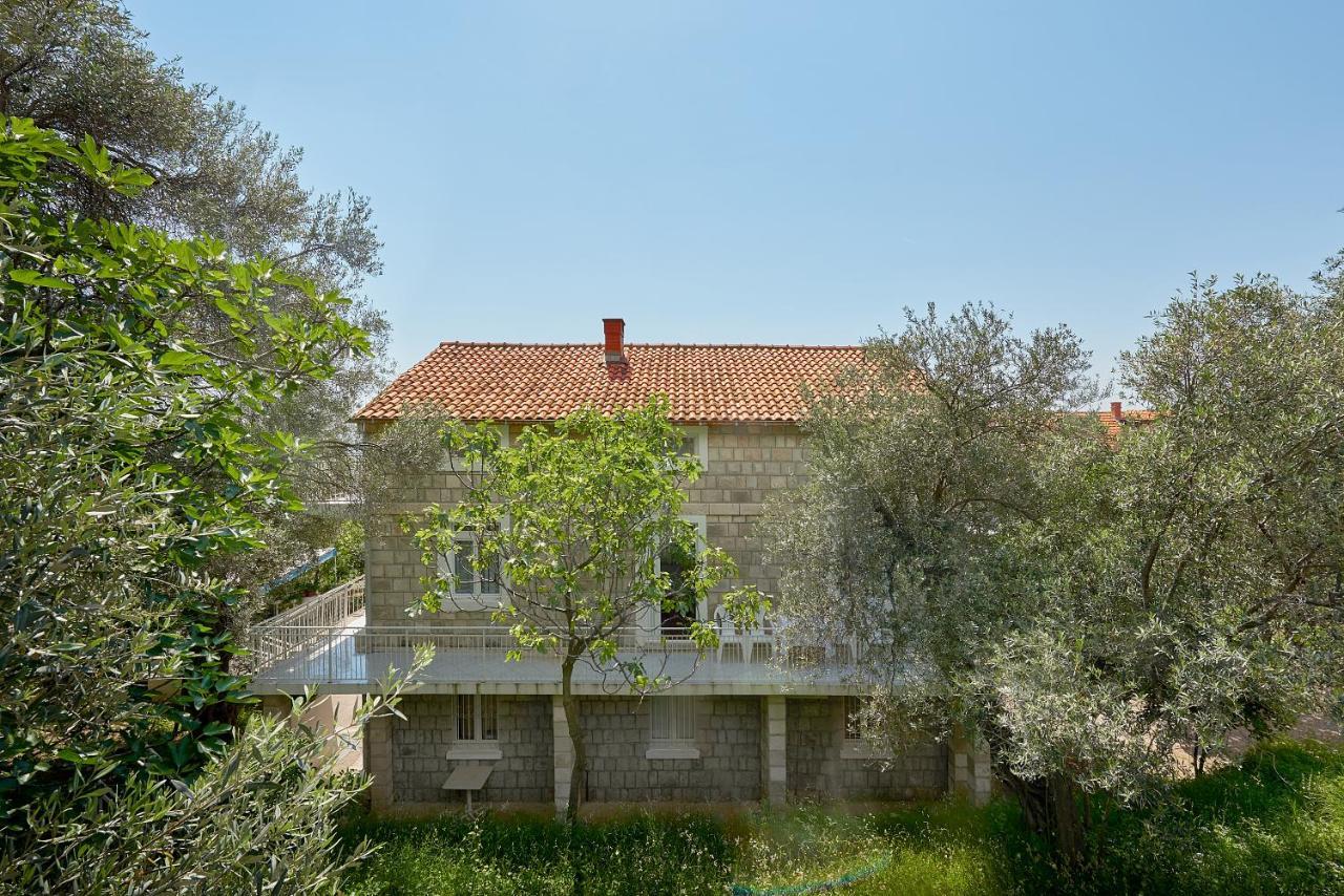 סבטי סטפן Apartmani Kuca U Maslinama מראה חיצוני תמונה
