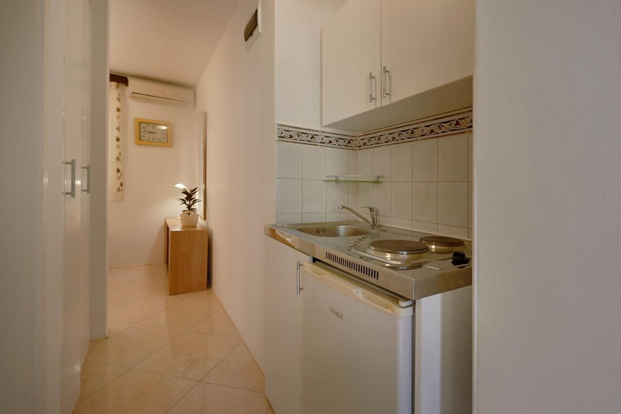 סבטי סטפן Apartmani Kuca U Maslinama מראה חיצוני תמונה